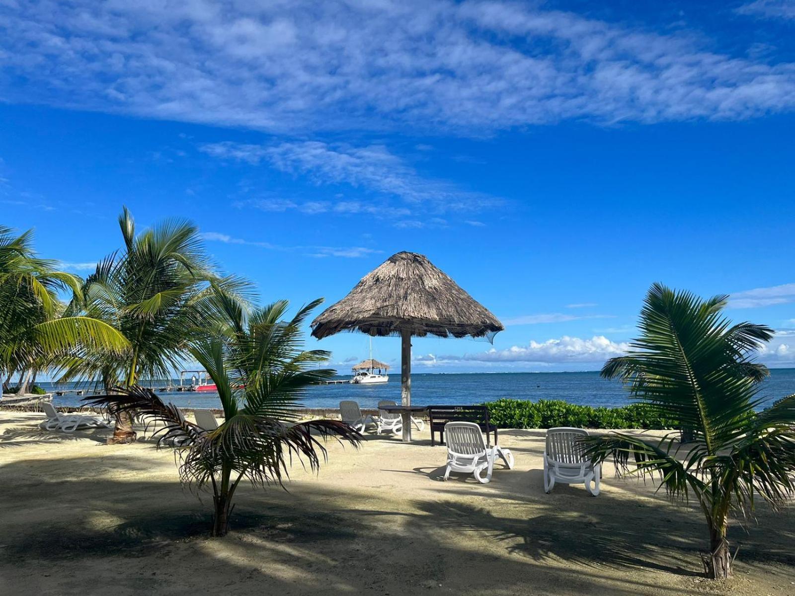 Captain Morgan'S Retreat サン・ペドロ エクステリア 写真